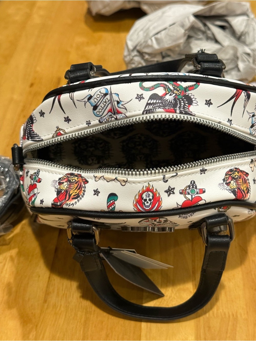Ed Hardy White Tattoo Print Dome Satchel with Skull Hardware - Picture 7 of 16
